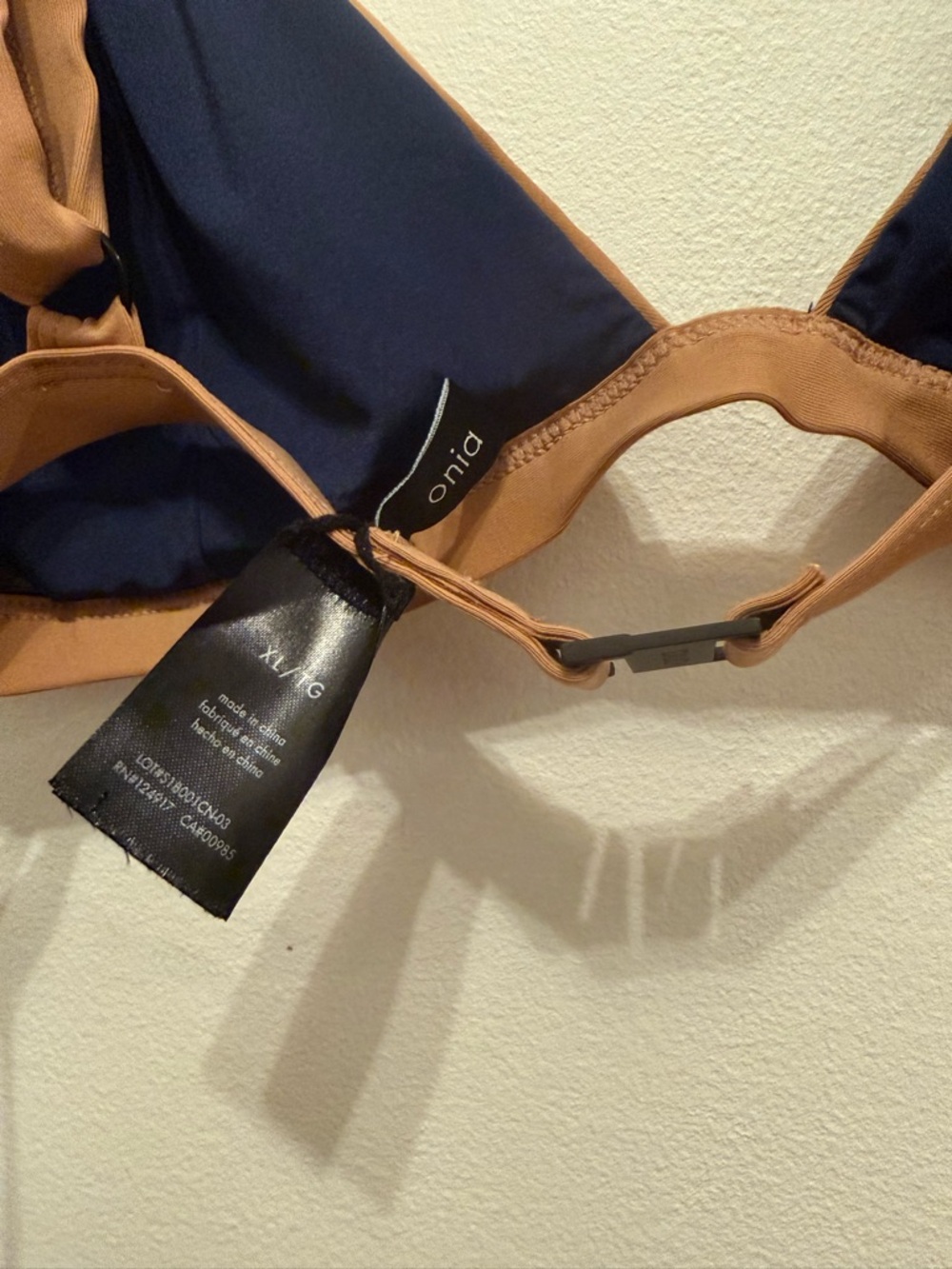 Onia $80 NWT Contrast-Trim Bikini Triangle Top in Navy and Tan Swim - Picture 5 of 7
